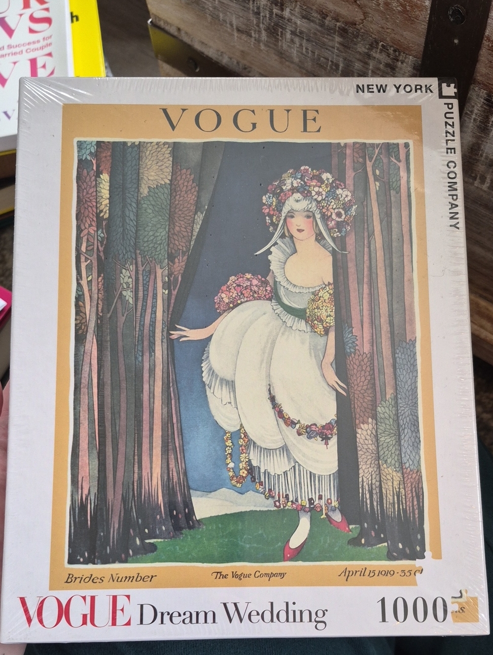 Vogue Bridal Illustration Puzzle – Cream, Pink, Green, Blue, Red